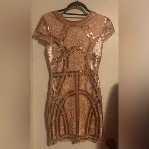 Lulu’s Short Sequin Dress Size: Small